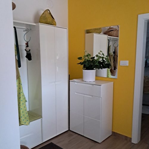 malo stanovanje predsoba